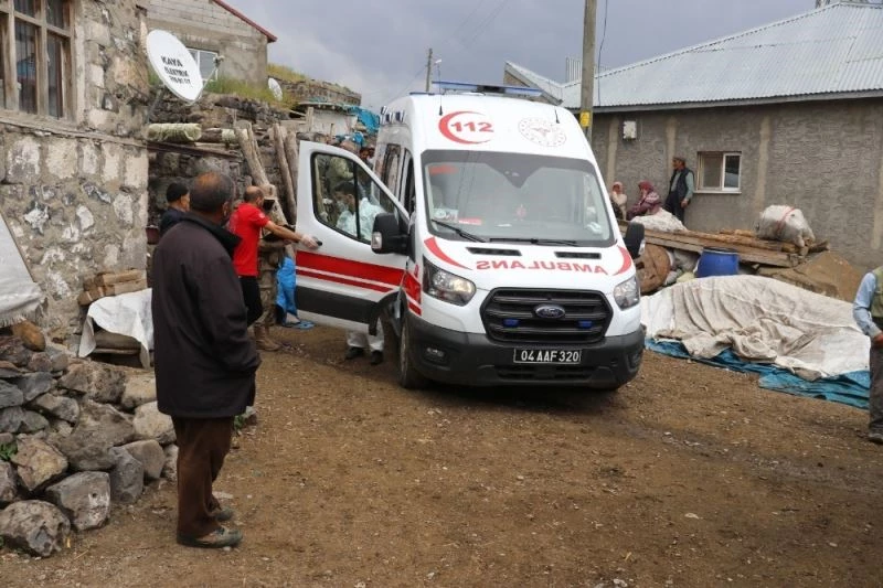 Tandıra düşen minik Ayşegül’de hayatını kaybetti
