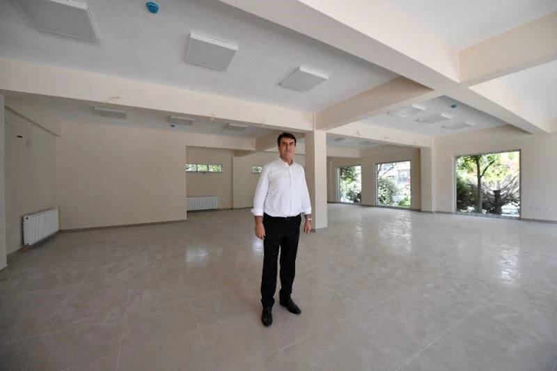 Osmangazi’de 400 bin nüfusa hitap edecek hizmetler gün sayıyor
