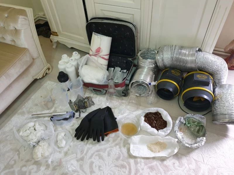 (Özel) Kombinin içinden uyuşturucu çıktı
