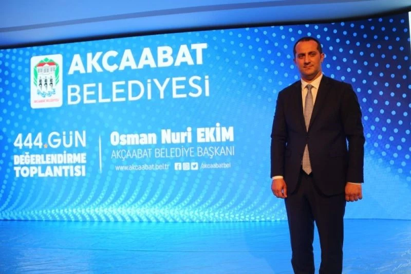 Başkan Ekim göreve gelişinin 444. gününde basının karşısına geçti, hedeflerini anlattı

