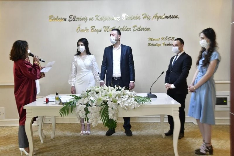 Mamak’ta nikahlar başladı
