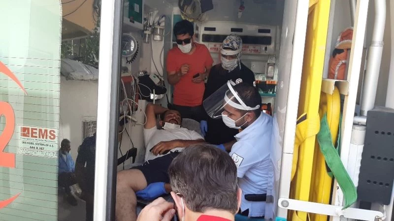 Bacağına isabet eden cisimle yaralandı
