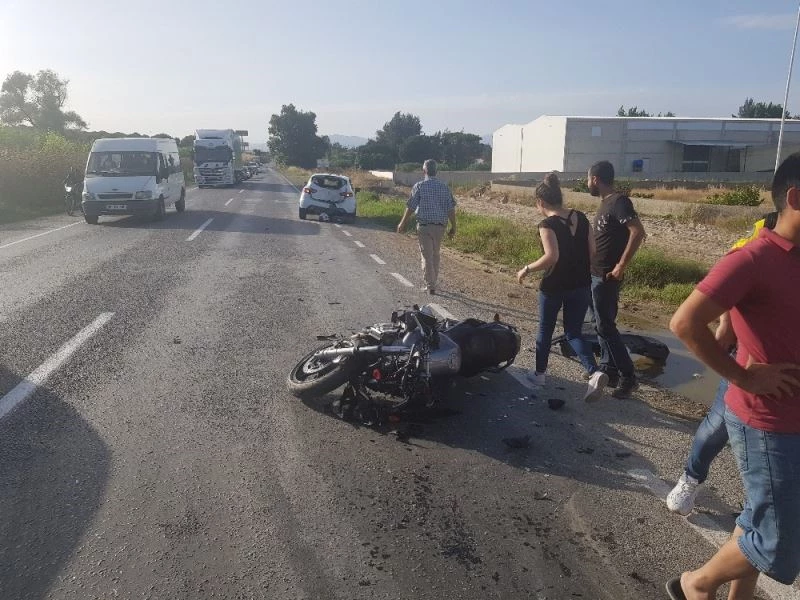 Taktığı kask sayesinde ölümcül kazada hayatta kaldı
