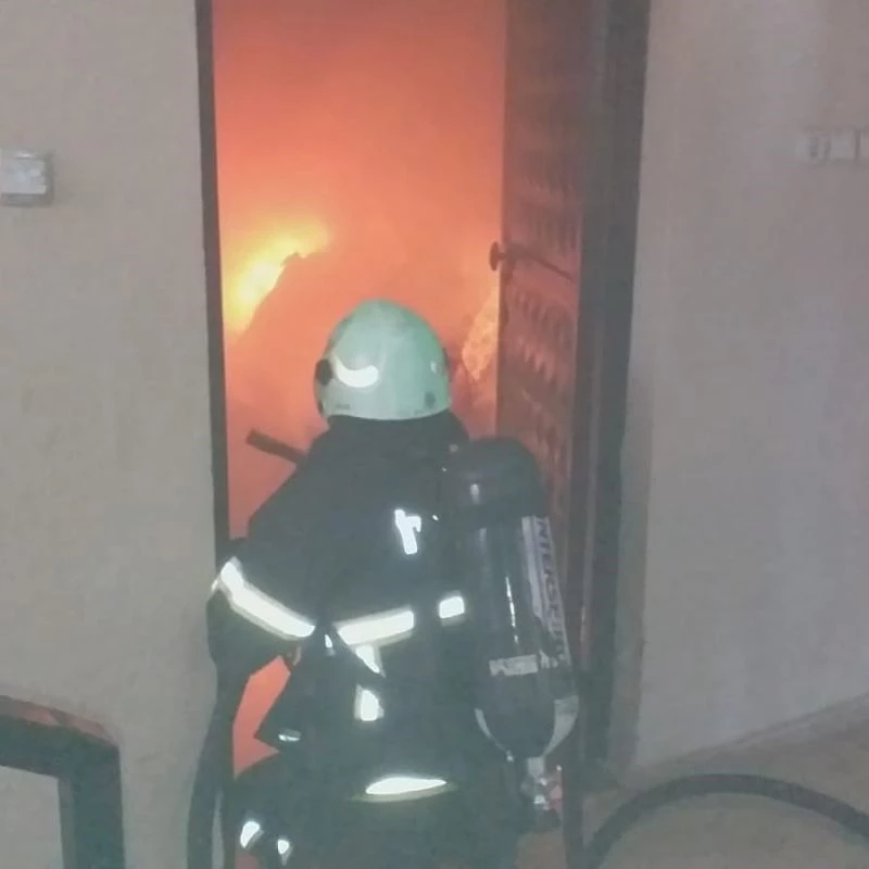 Bodrumda çıkan yangın korkuttu
