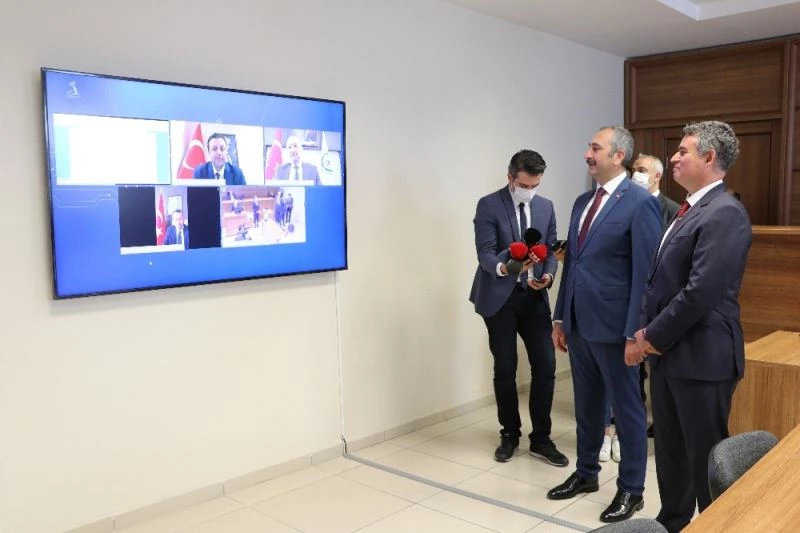 Yargıda devrim niteliğindeki e-duruşma sisteminin testi Bakan Gül’ün katılımıyla gerçekleştirildi

