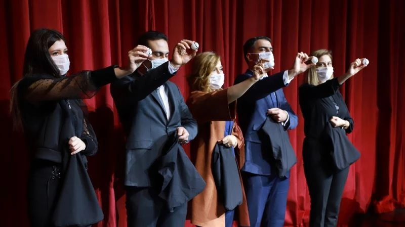 295 sağlık personelinin kura çekimi yapıldı
