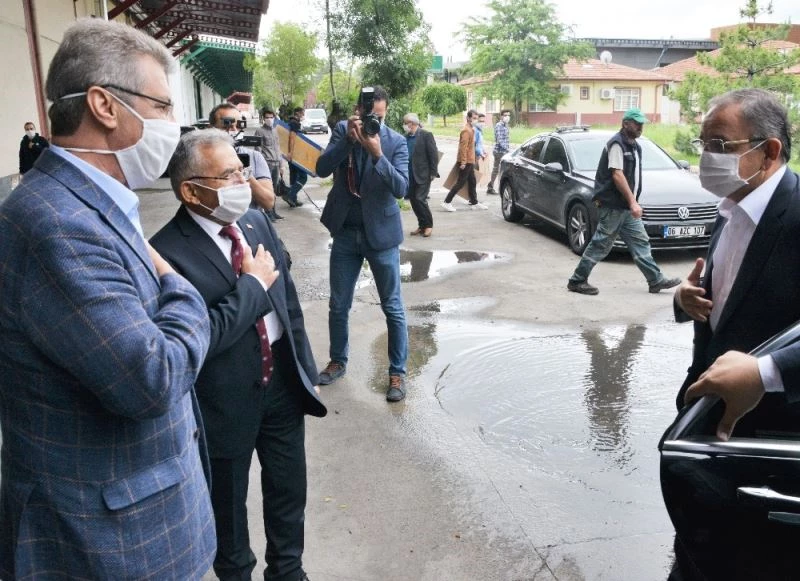 Başkan Akay Kayseri protokolünü ağırladı
