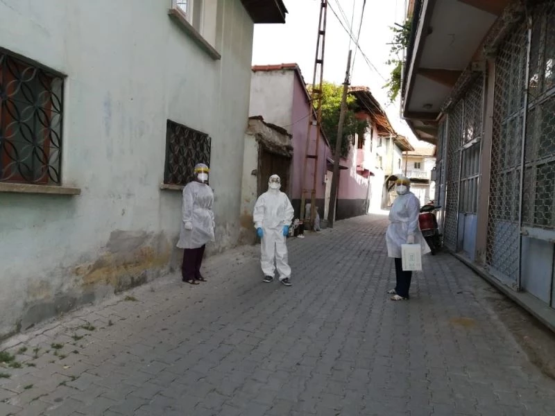 Kula’da 48 adreste antikor testleri yapıldı
