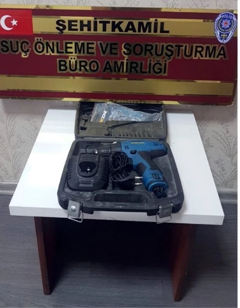 Çaldığı matkabı internet sitesinde satmak isteyince yakayı ele verdi
