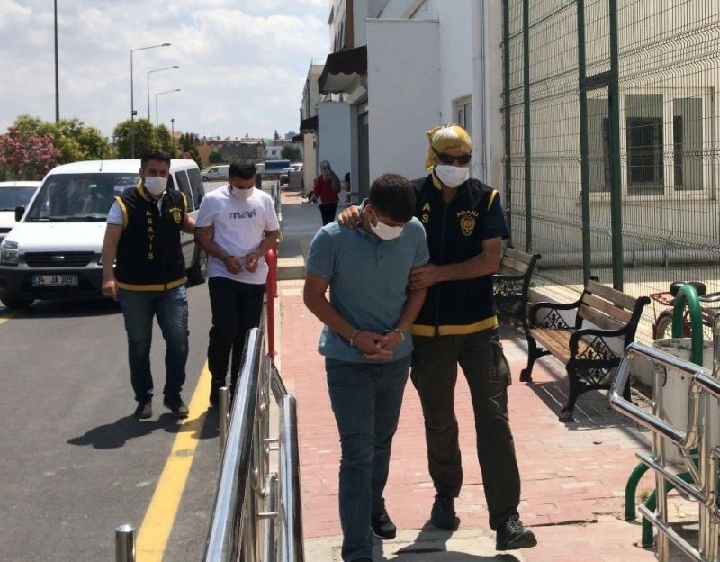 Lastik patlatıp altın çalan hırsızlar tutuklandı
