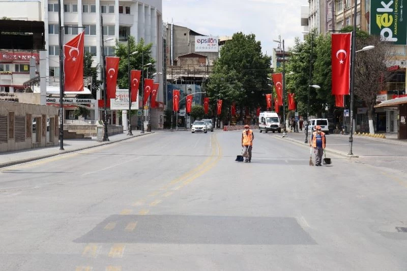 Malatya’da sokağa çıkma kısıtlamasına uyuldu
