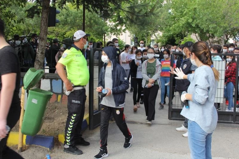 Isparta’da 7 bin 541 öğrenci LGS heyecanı yaşıyor
