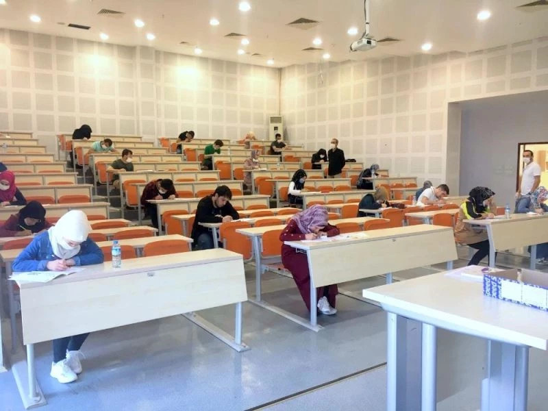 Kilis’te YÖS sınavı yapıldı
