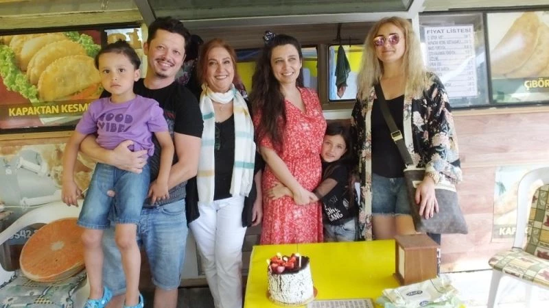 Burhaniyeli yazardan sazlı sözlü kitap tanıtımı
