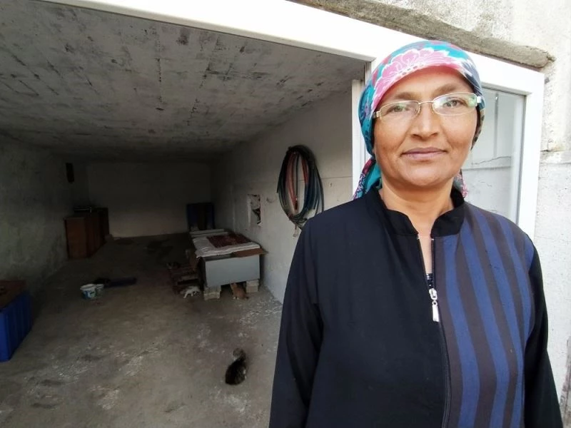 40 civarında kedisi olan Gönül Salman: 