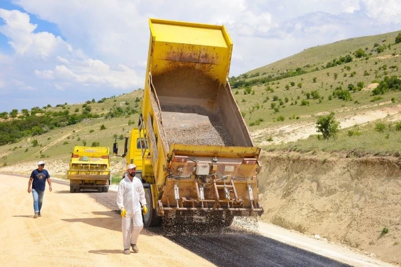 Malatya Büyükşehir,  Akçadağ’ın problemlerini çözüyor
