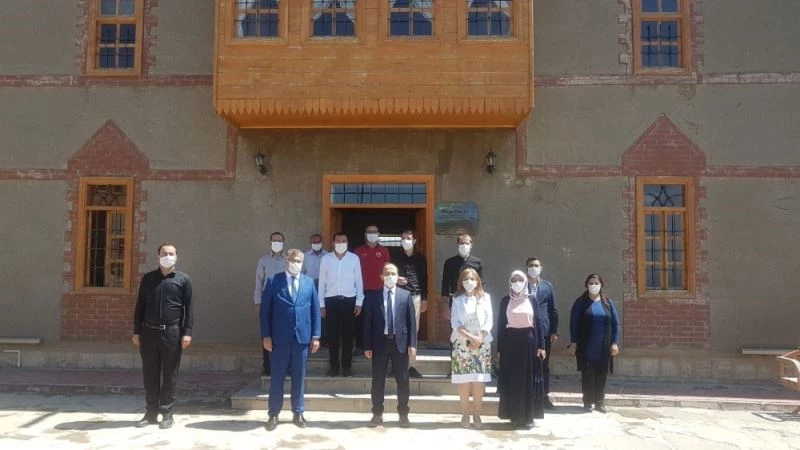 Vali Yardımcısı Atar’dan Van Olgunlaşma Enstitüsüne ziyaret
