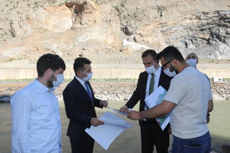 Vali Akbıyık, Hakkari’nin kaderini değiştirecek proje çalışmalarını denetledi
