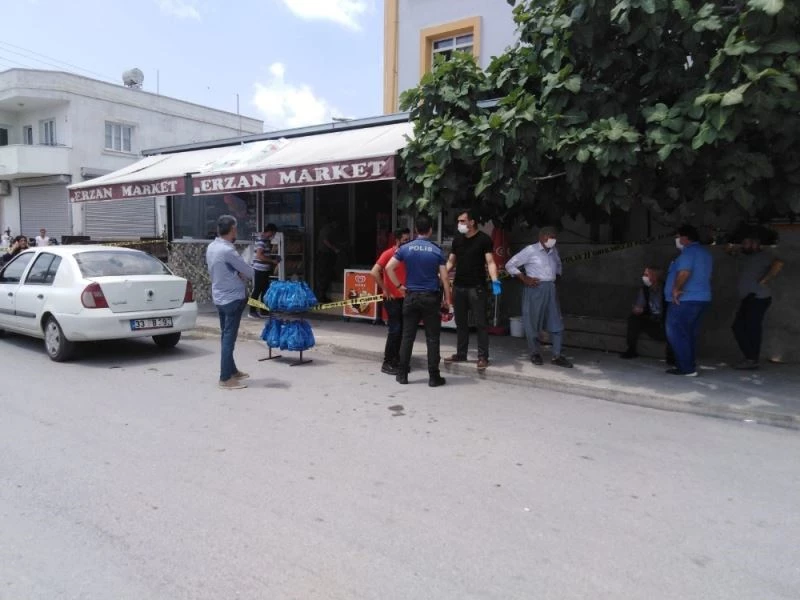 Tüfekle fotoğraf çektirmek isterken kendini vurdu
