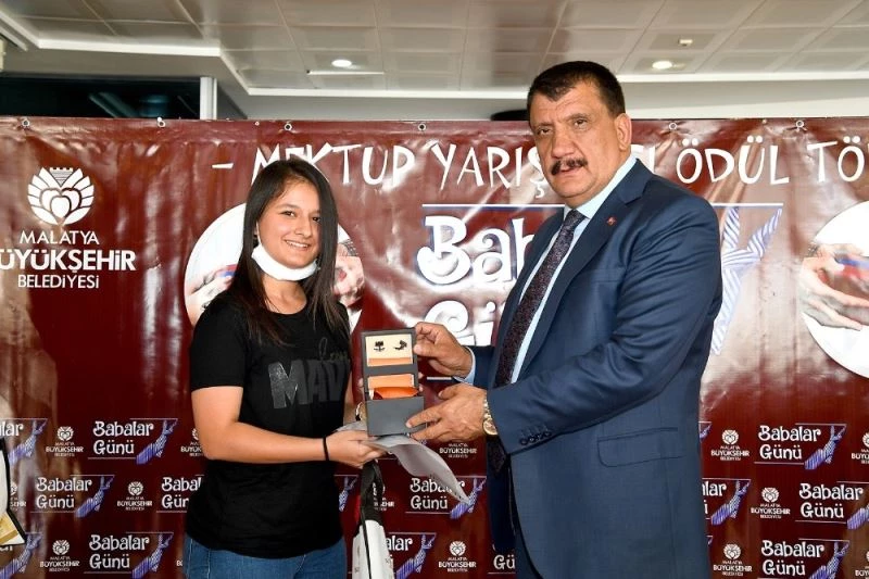 Babalara mektuplar duygulandırdı
