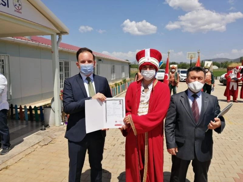 Isparta’da madde bağımlılığından kurtulma mücadelesi veren gençler meslek sahibi oluyor
