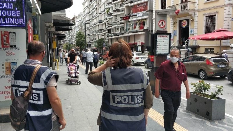 Samsun’da ’maske takın’ diye uyaran polise bıçaklı saldırı

