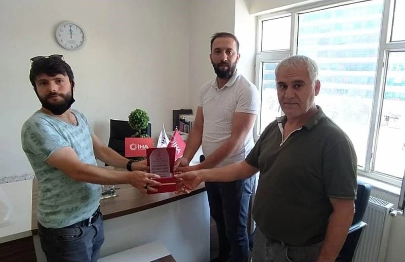 İHA Batman temsilcisine ’yılın ajans muhabiri’ ödülü
