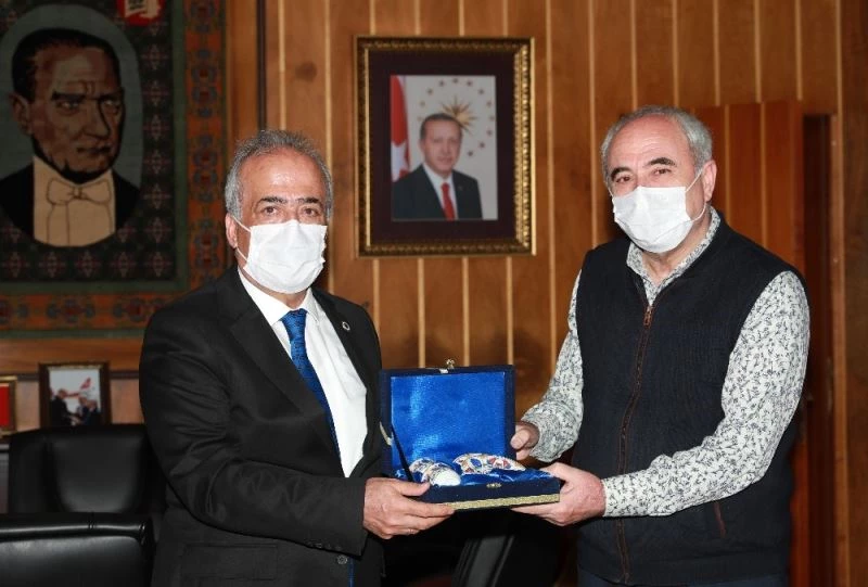 Ortak akıl için fikir alışverişleri sürüyor
