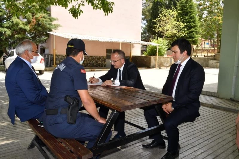 Vali Atik, ilk ilçe ziyaretini Baklan ve Çivril’e yaptı
