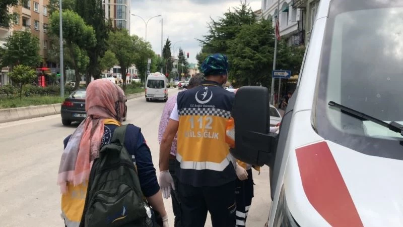 Banka müşterisi çalışanı darp etti
