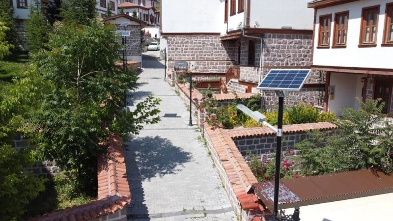 Hamamarkası’na güneş enerjisi
