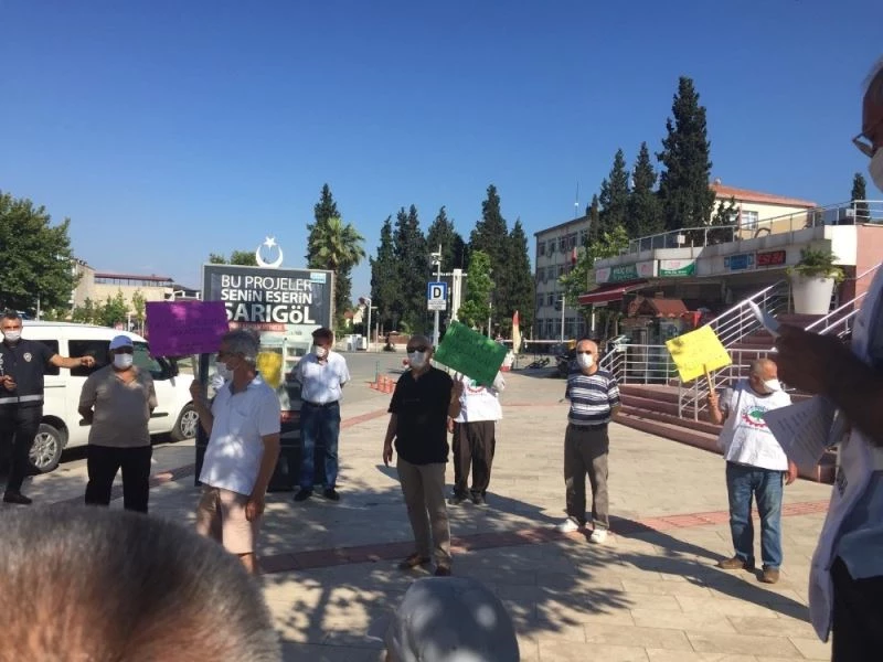 Emeklilerin maaşlarının iyileştirilmesini istediler
