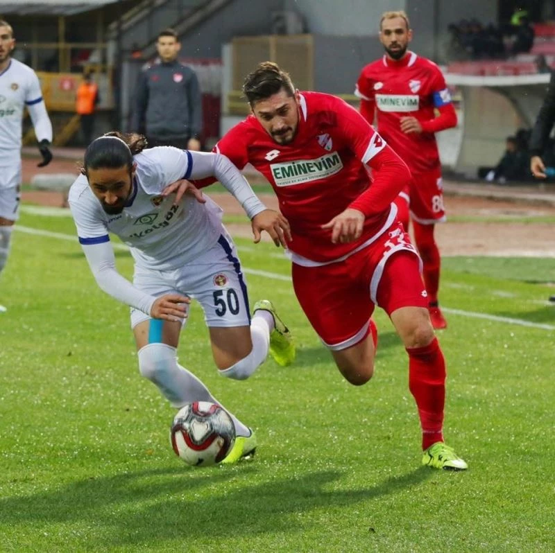 Menemenspor, play-off hesapları yapıyor
