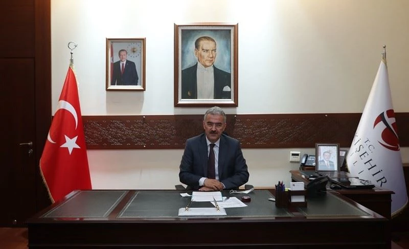 Vali Erol Ayyıldız’dan YKS’ye katılacak öğrencilere başarı dileği
