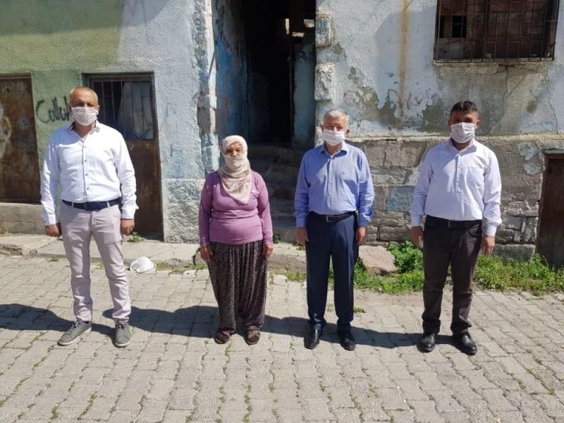 Devletin şefkati 5 öksüze sahip çıkacak
