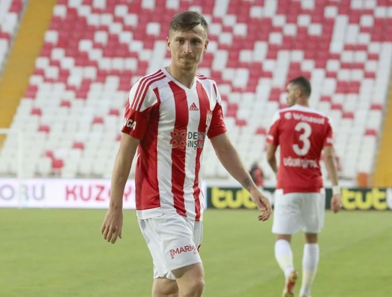 Mert Hakan Yandaş, sosyal medya hesabını kapattı!
