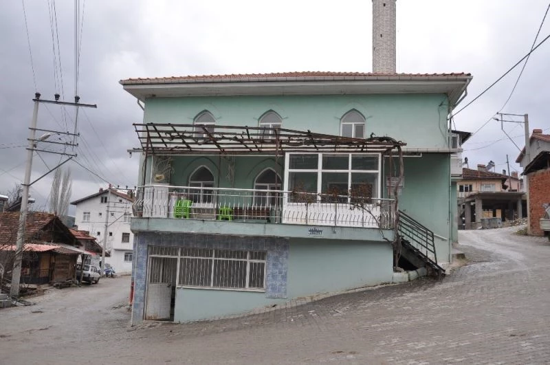 Simav’da ev karantinası
