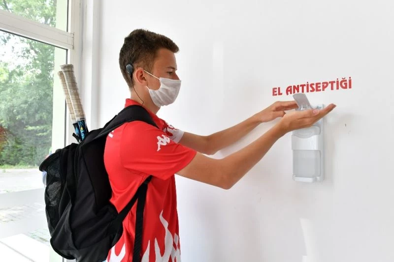 Milli raket korta indi
