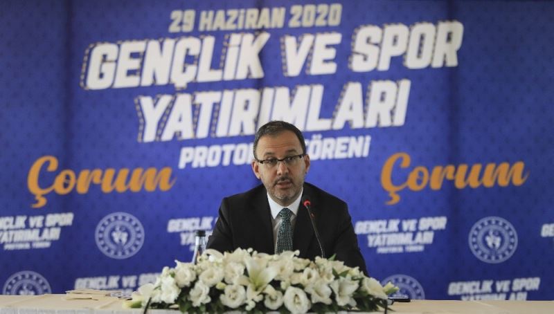 Bakan Kasapoğlu: “Çorum Stadı’nı Gençlik ve Spor Bakanlığı olarak tamamlayacağız”

