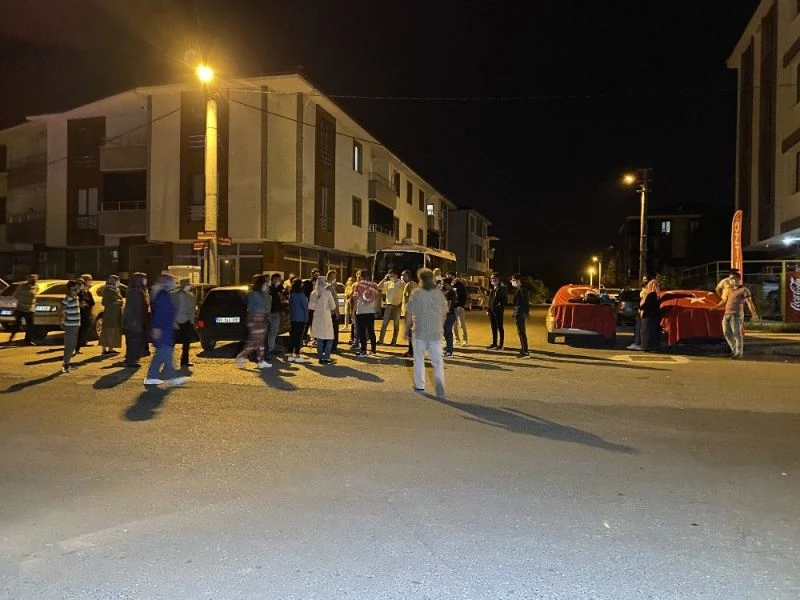 Asker uğurlamasında sosyal mesafe uyarısı
