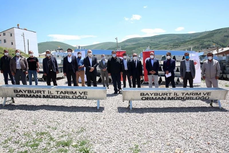Bayburt’ta meralara bin 200 suluk dağıtılacak
