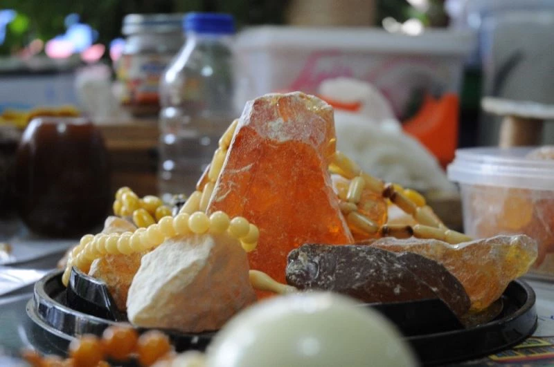 (Özel) Petrol bitmediği sürece sahte kehribar bitmez
