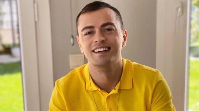 Şarkıcı Harun Sürek, ABD’li yıldız Mariah Carey‘in teklifini değerlendirdi
