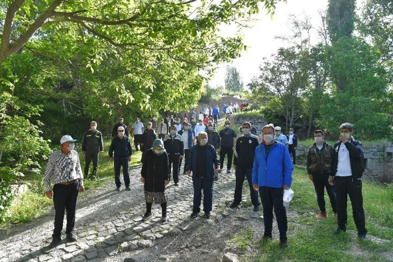 Başkan Büyükkılıç’tan ’Koramaz’ çıkarması
