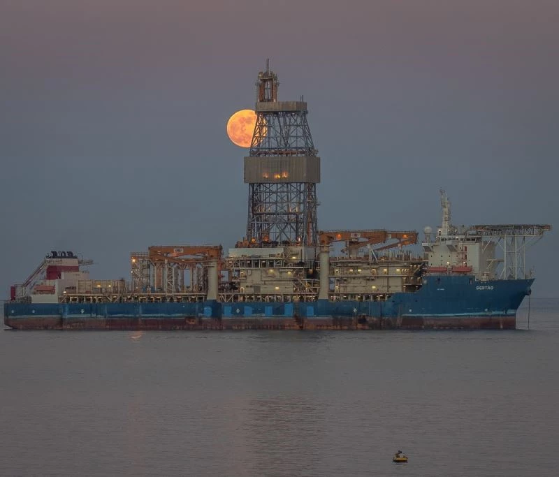 Kanuni sondaj gemisinin Taşucu’ndaki bekleyişi sürüyor
