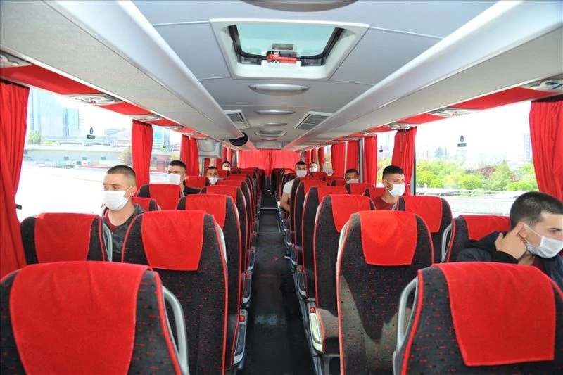 MSB: “Vatani görevini yapacak gençlerimizi güvenli şekilde birliklerine ulaştırıyoruz”
