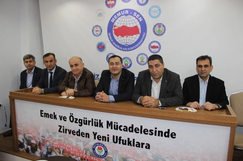 Öner, Memur-Sen’in aylık ‘Açlık-yoksulluk araştırması’ sonuçlarını paylaştı
