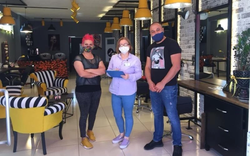 Kartepe’de berber, kuaför ve güzellik salonlarına tebliğ
