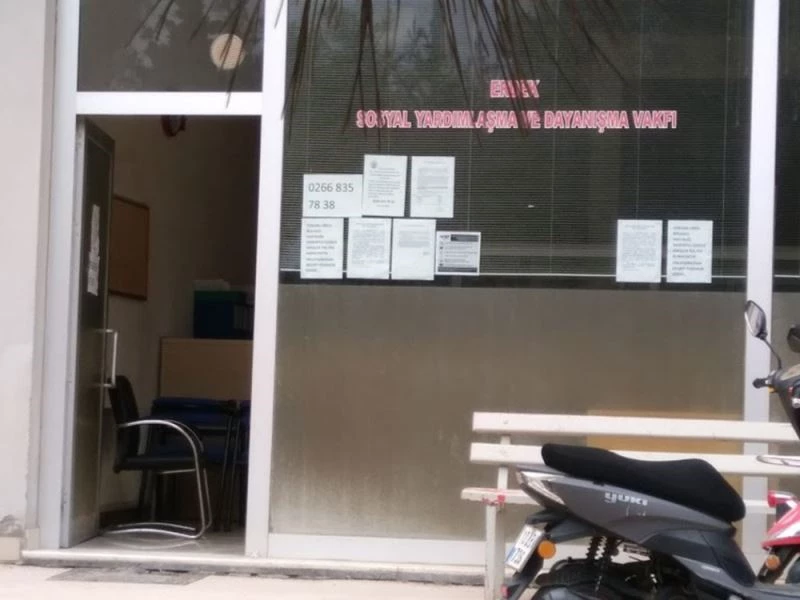 Erdek’te son 3 ayda 2 milyon 701 bin lira yardım parası dağıtıldı
