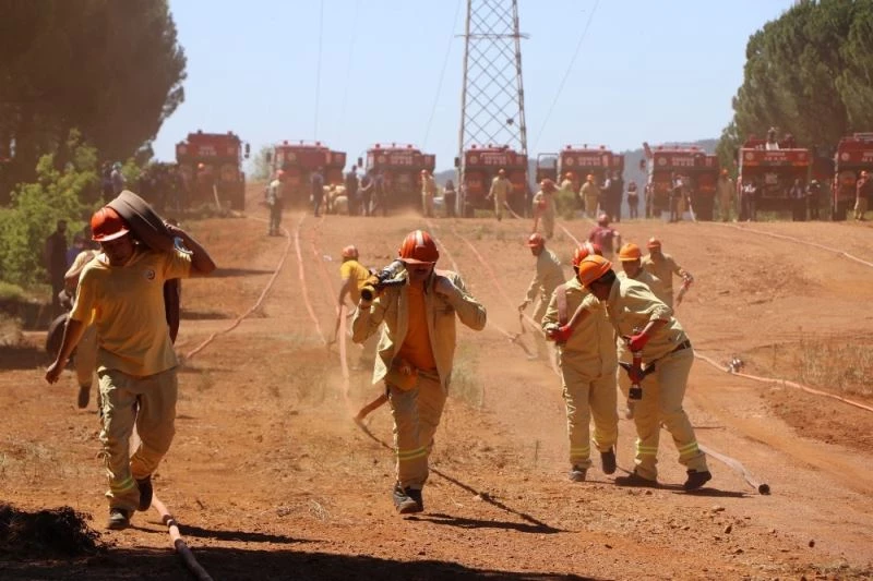 Alev savaşçılarına zorlu eğitim
